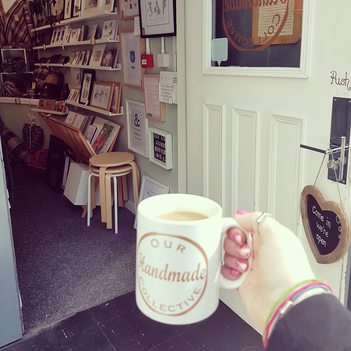 ourhandmadecoll's tweet image. Gooooooood morning Leeds! It's another glorious day and we want to know what you're all up to today? 🌞🌞🌞
#sundayfunday #sundayworking #sundayshoppers #leeds #yorkshire #indieretail #grandarcadeleeds #justacard #localbusiness #shoppinginleeds