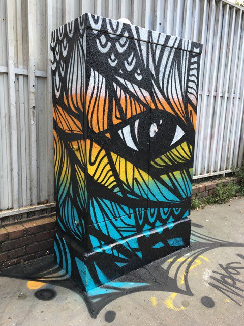 Moyoshi est à nouveau intervenu à #paris13 ! 😎

#streetart #urbanart