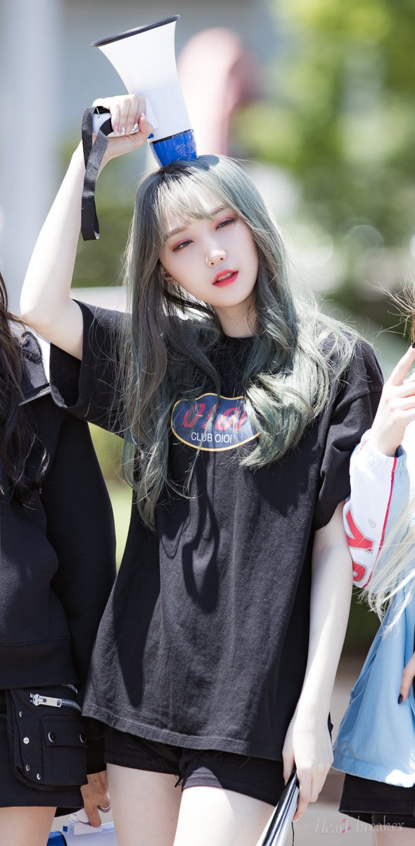 ___Hyacinth___'s tweet photo. 180602 #프리스틴V(#PRISTIN_V) #로아(#김민경) https://t.co/TQPVi7vs6Z