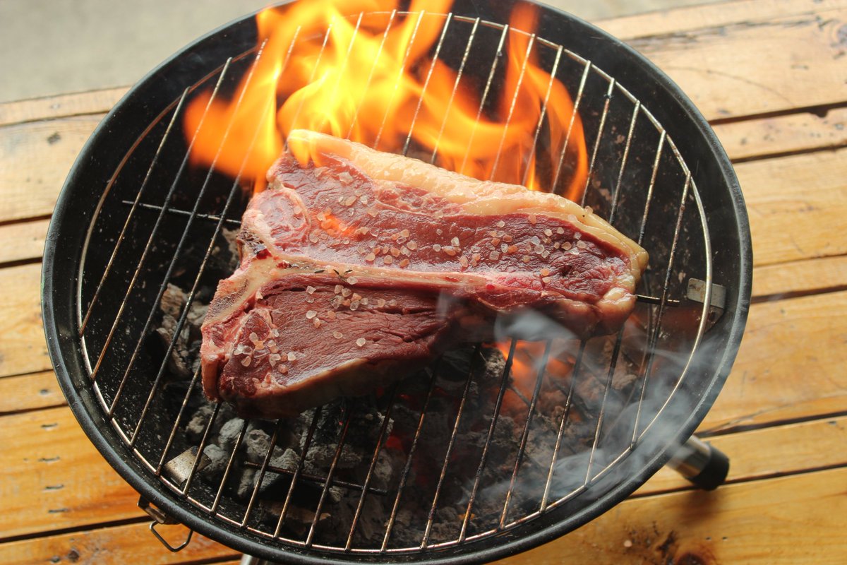 Los domingos son de parrilla, compartir y disfrutar del sabor y compañía de tus seres queridos.