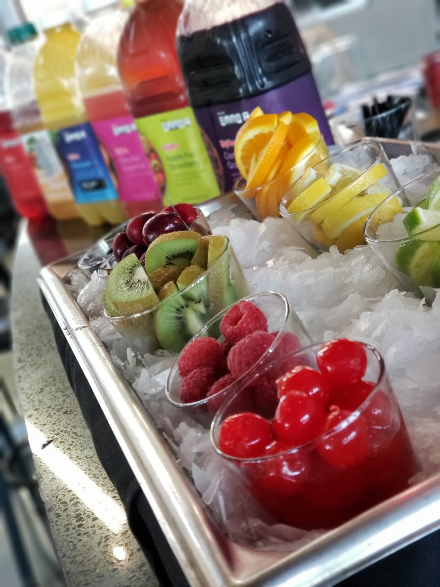 KearneyMG's tweet photo. All-you-can-drink mimosa bar is up and ready to go! Come try a unique juice mix 🥂 $9 with $0.01 refills! https://t.co/mDE2Nd2xJn