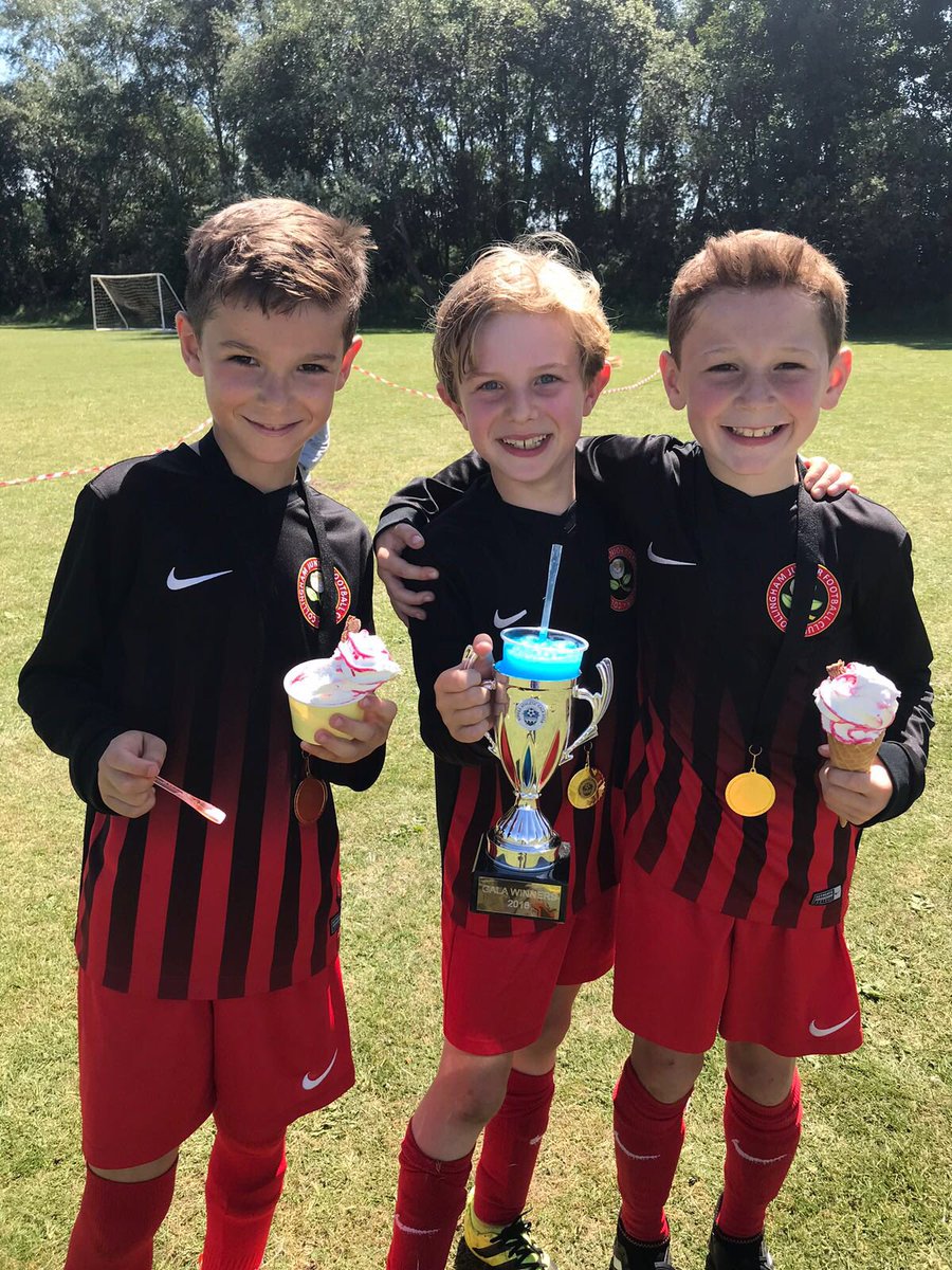 FCcollingham's tweet photo. Lovely tournament at @KippaxAth_U8 https://t.co/zN3vtKNnkX