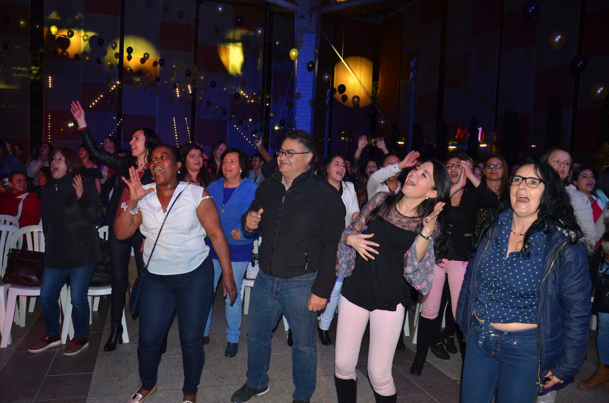 USSSuba's tweet image. Con Música y muchas sorpresas, se desarrolló en la Plaza del Jubileo de Compensar el evento de integración de la familia Subred Norte, que gozó hasta el final de la jornada