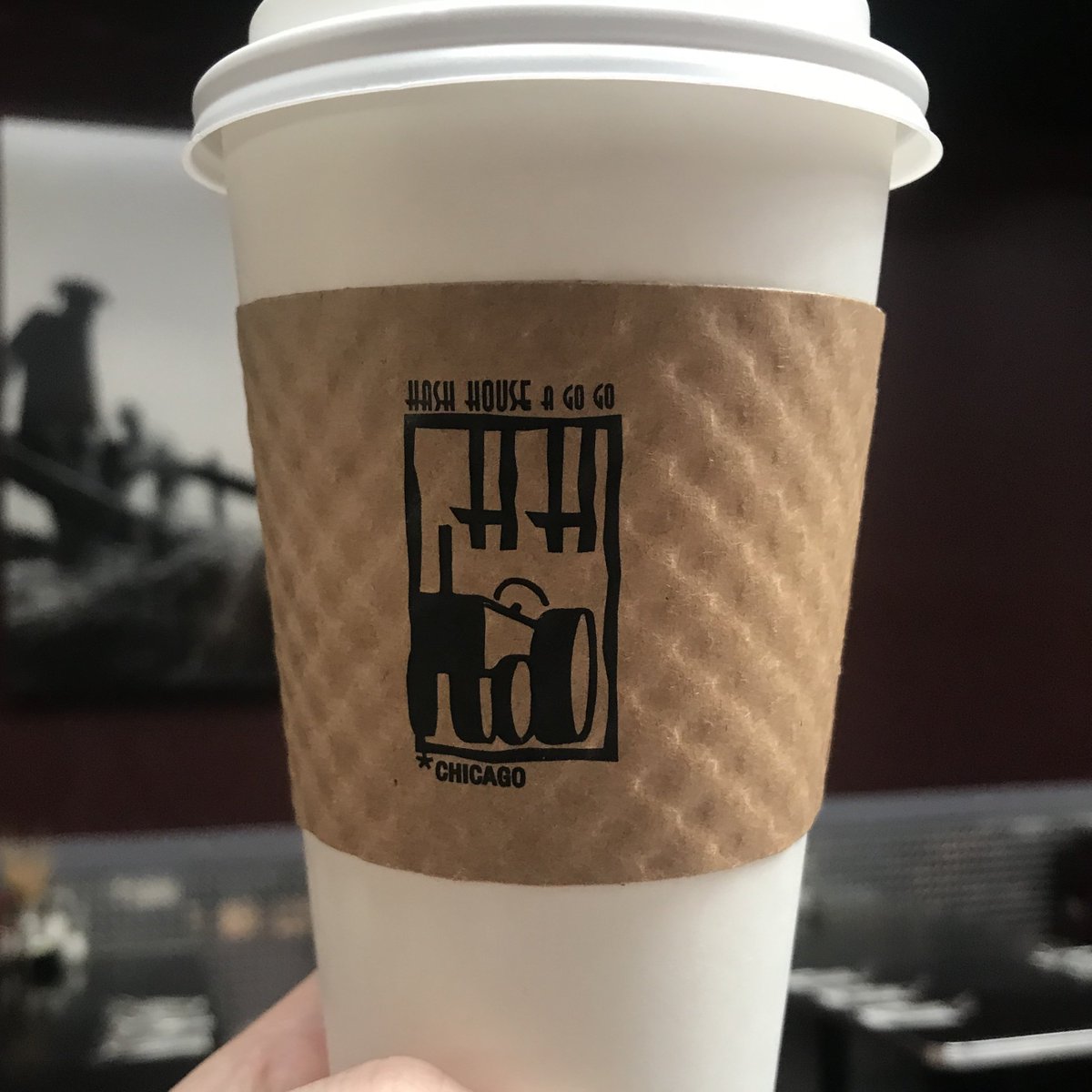 HashHouseChi's tweet image. Cure your hangover without leaving your couch. We deliver!