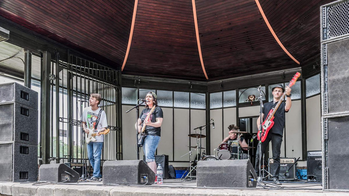 Leftovers tweet media