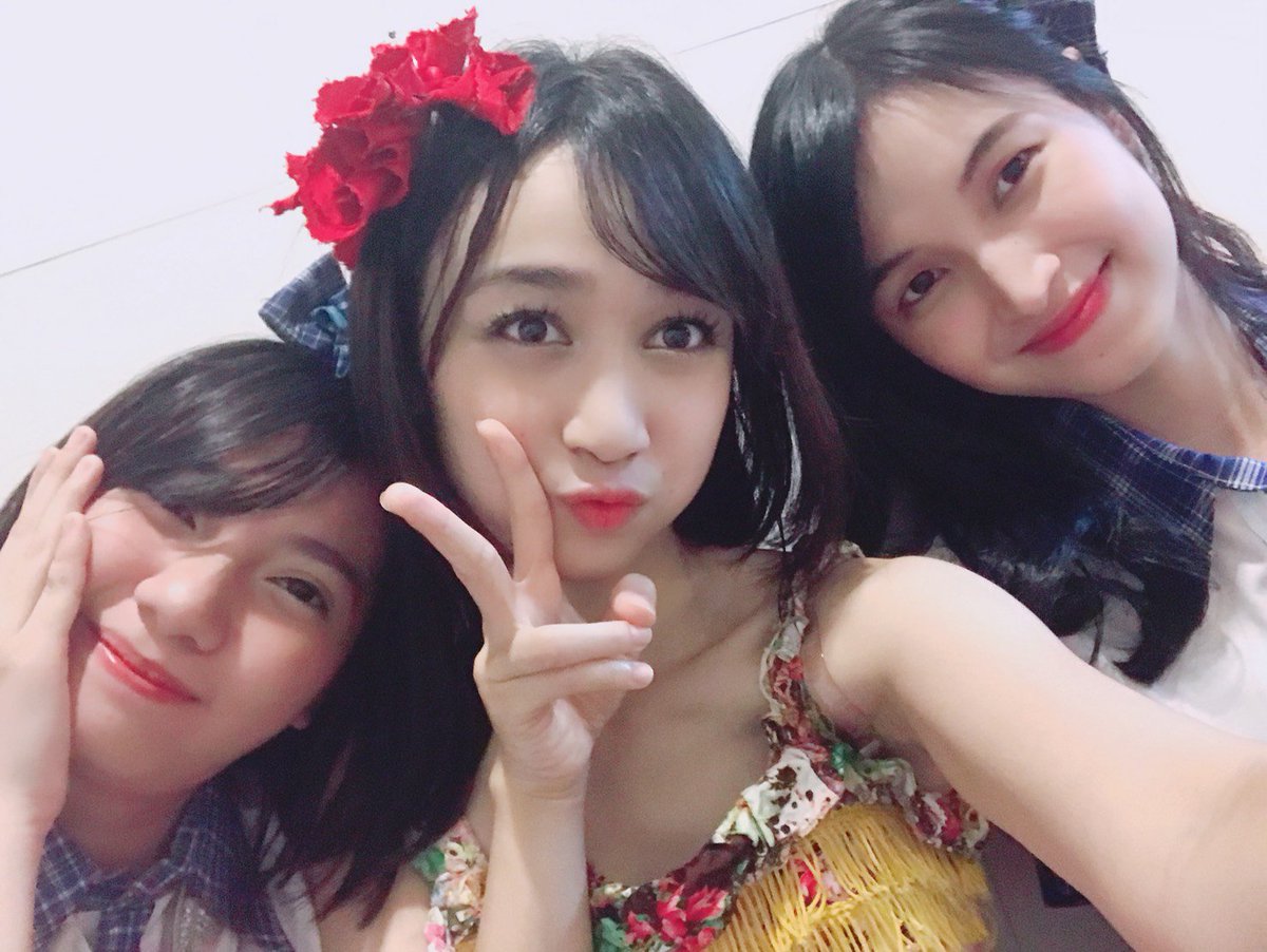 ayanashb0306's tweet photo. Ada foto sama ruth dan citraa^^
Sukses terus ya kalian,🤗🤗🤗 https://t.co/wJTHPKyIOS