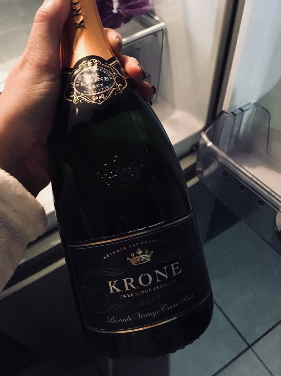 Friends who help you stock your fridge with necessities are the best kind of friends. 😁 <a href="/irinadoman/">Irina</a> 💗