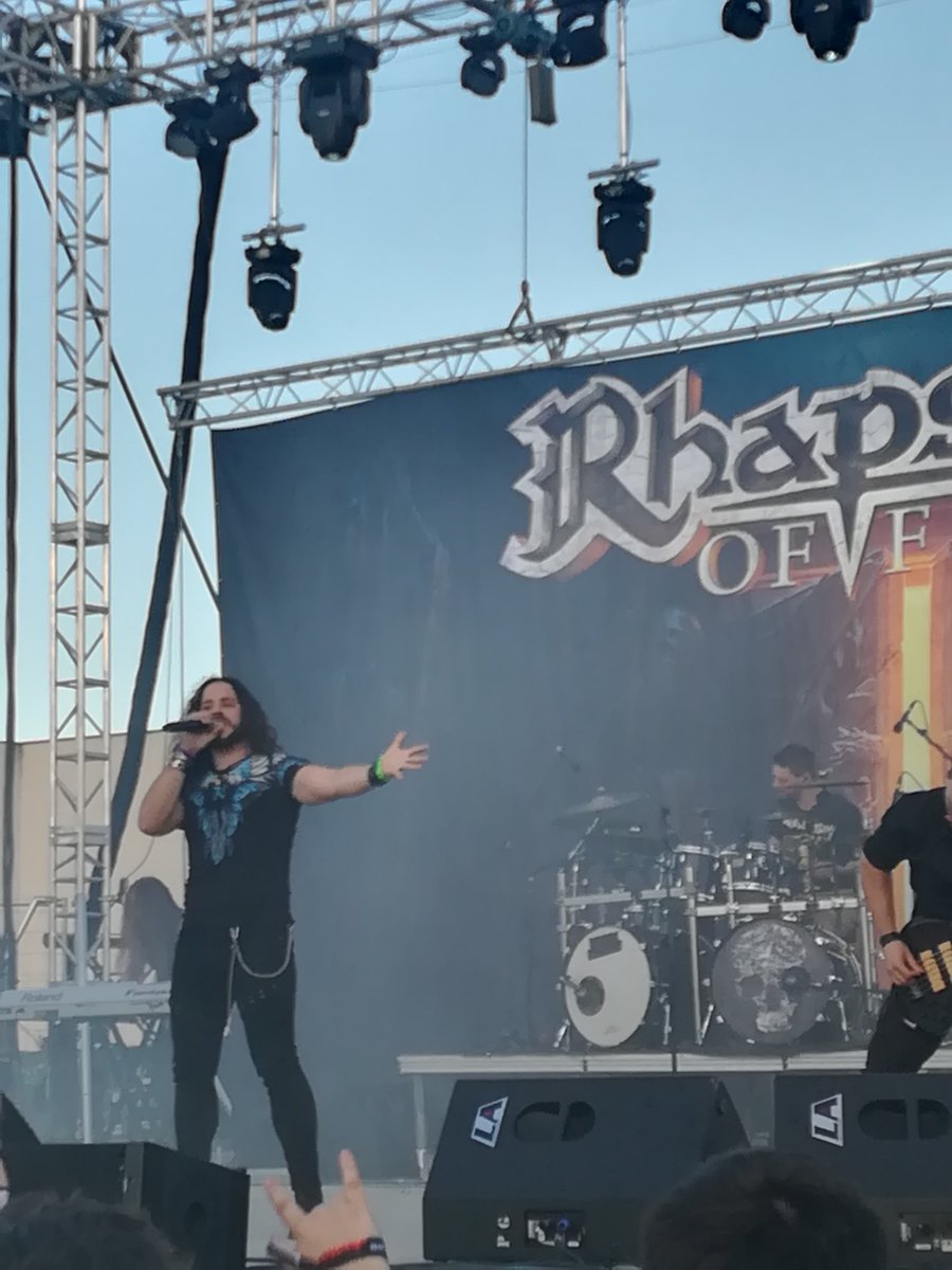 Esquirlas de Metal tweet media