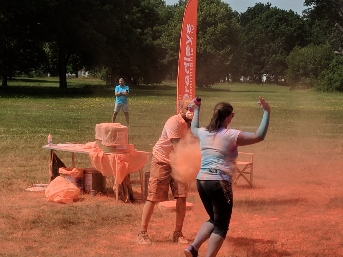 #ColourRun #PaintAttack <a href="/BradleysAcc/">Bradleys Accountants</a> @sohlightphoto <a href="/DeneezWilton/">Denise Wilton</a> @AndreaBCCoach <a href="/jemmafairhay/">Jemma @ OEL</a>