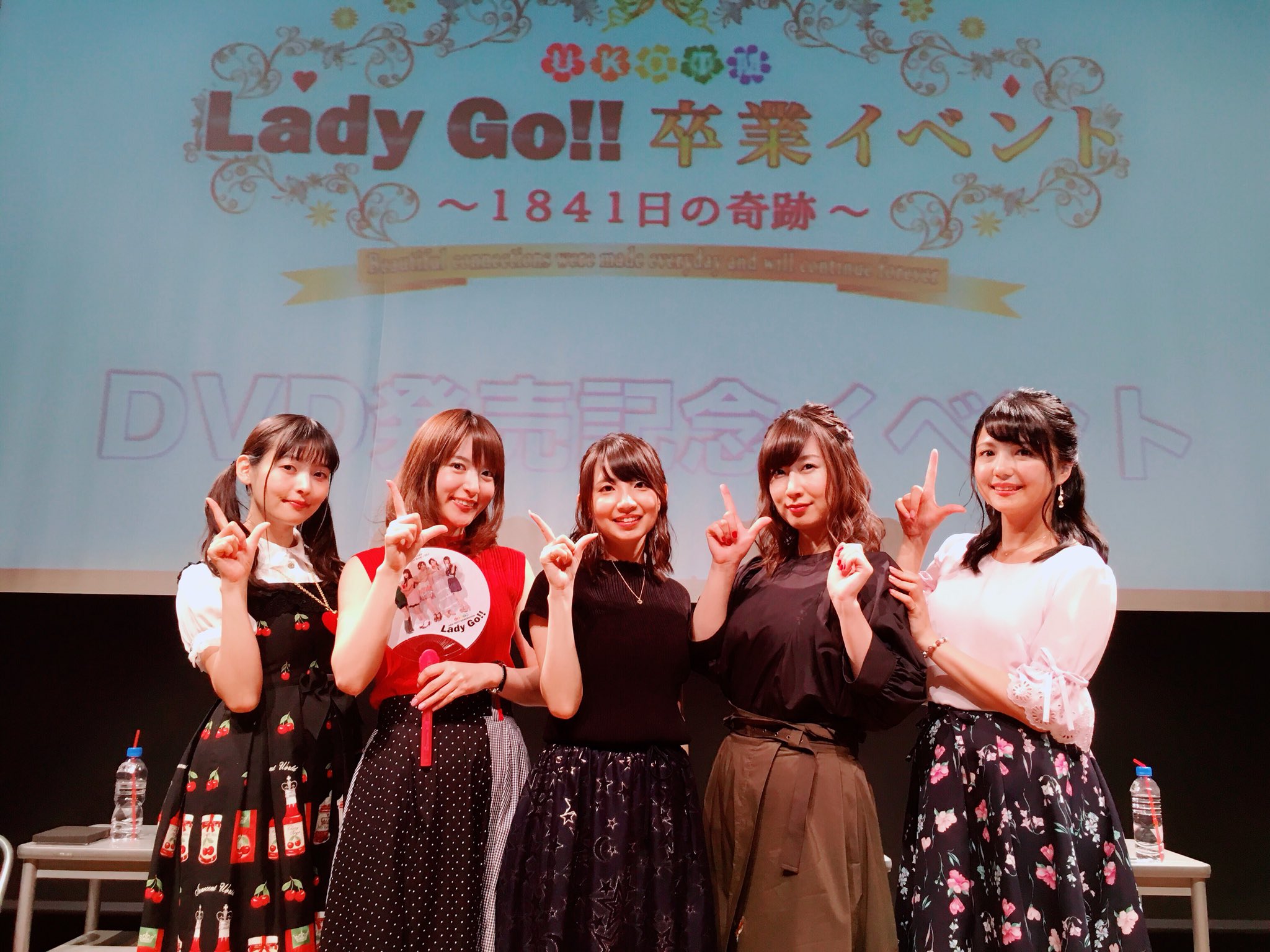 オリジナルデザイン手作り商品 サイン入りうちわ 上坂すみれ 小松未可
