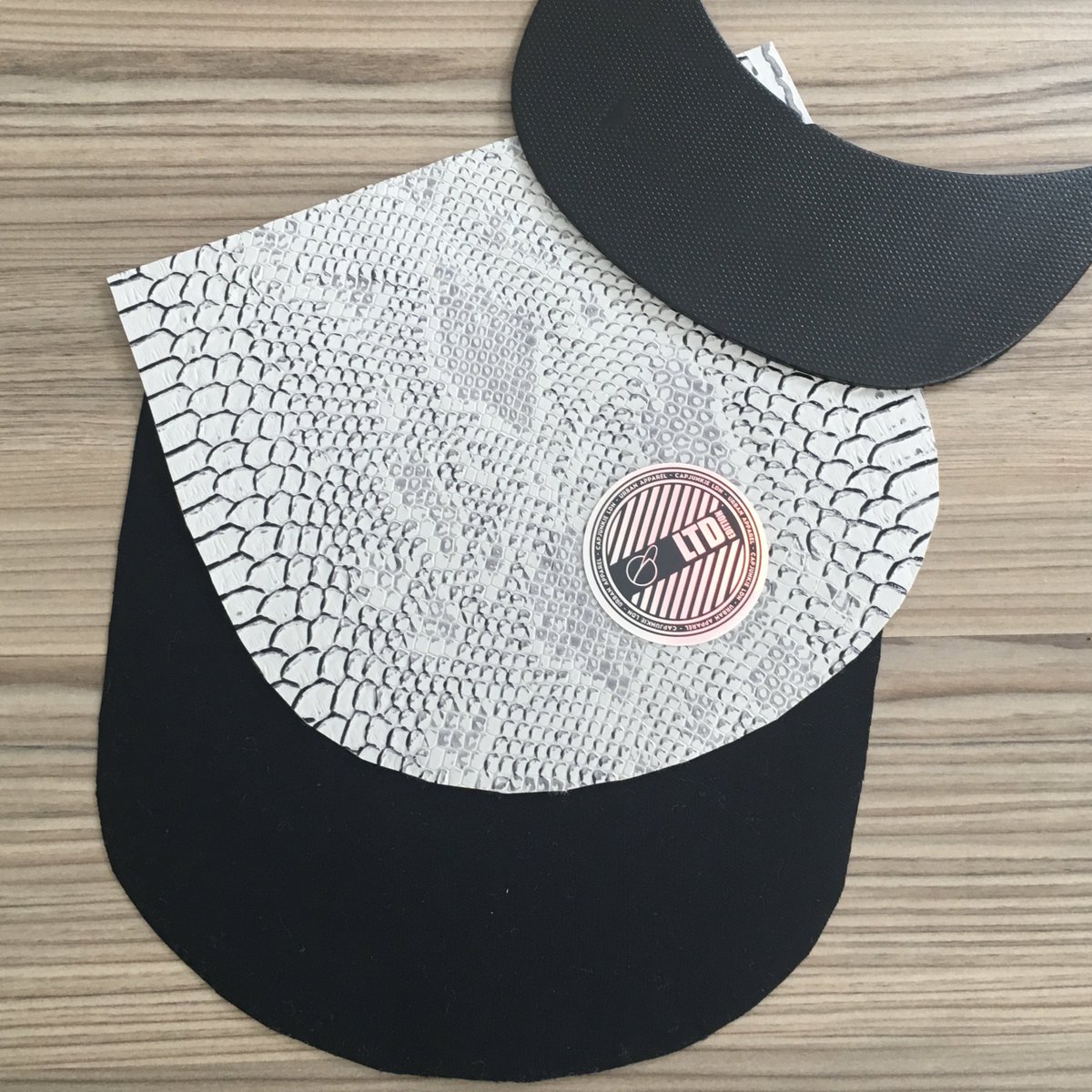 capjunkie's tweet photo. Snakeskin brims in stock. #capjunkieldn #handmade #sewing #custom #iwantoneofthose #likeforlikes #craft #snapbacks #fashion #trend #notonthehighstreet #exclusive #branding #startup https://t.co/sd3lxXvMdp