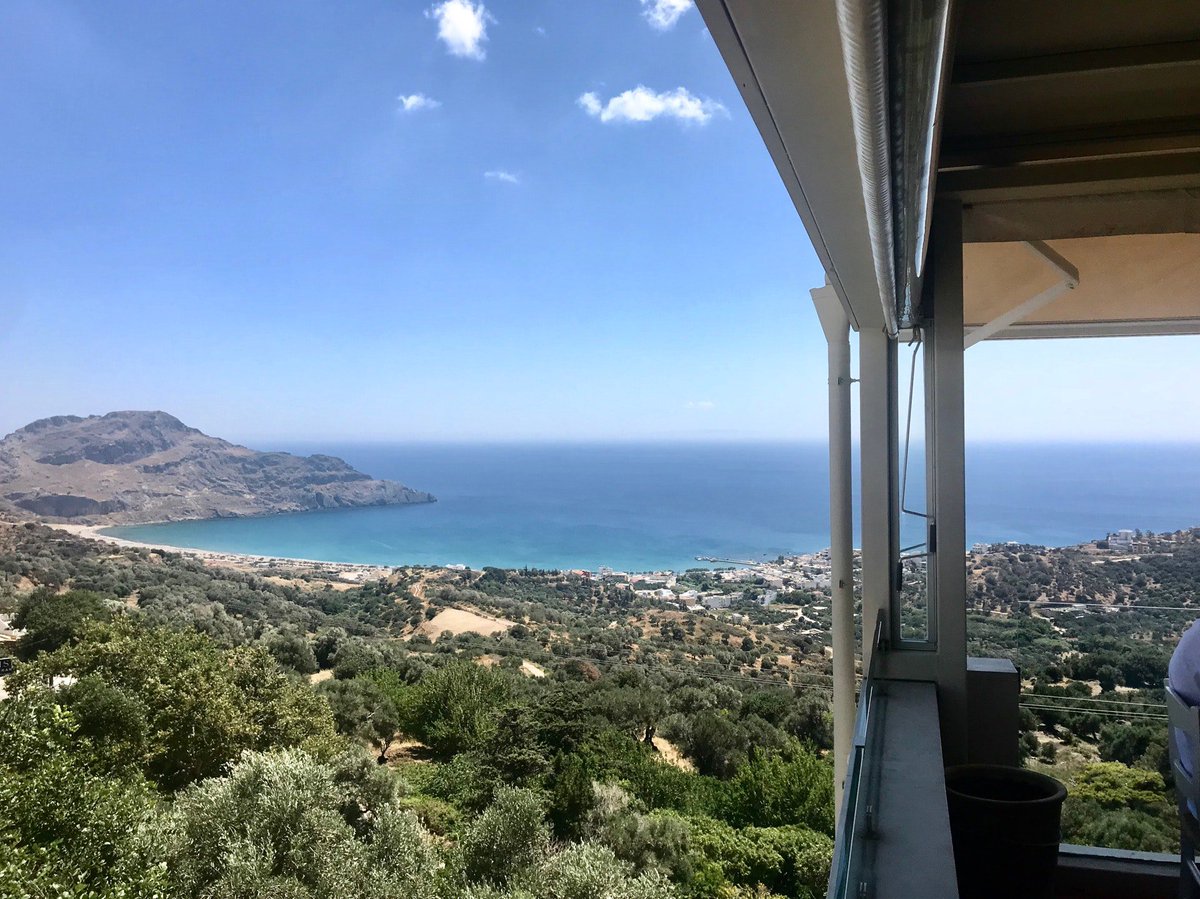 plakiassuites's tweet image. The Best #taverna in #Rethymno #Plakias #Crete🍴🍻 (@ Taverna Plateia in Mirthios) swarmapp.com/c/8hfY2HQXqMs