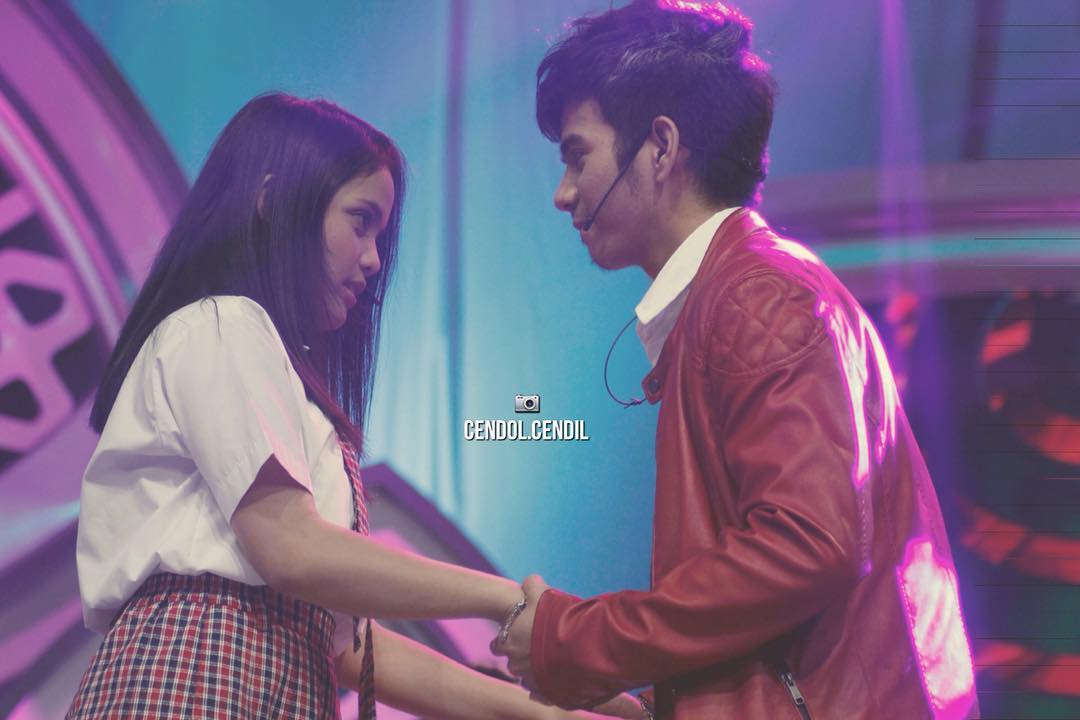 Siap2 baperrrrrrrrrr😍😂😂 <a href="/DA2_Ridho/">Ridho 2{R}</a> <a href="/Da4_Putri01/">Putri Isnari DA4</a> 

#PUTRIATJODAIVM