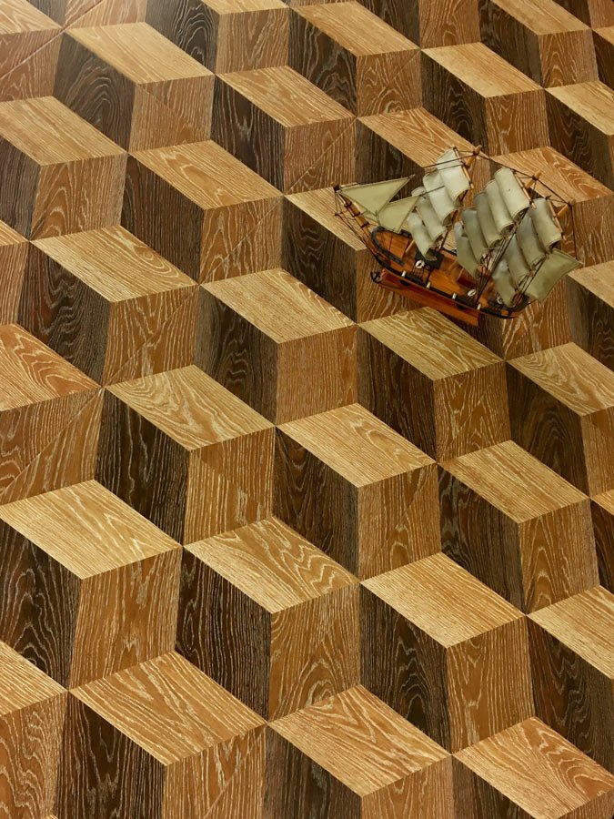 PremiumLaminate's tweet photo. Шикарный ламинат под паркет #Mostflooring Castle 33 класса, толщиной 12 мм всего 890 руб/метр - https://t.co/wpjZ2NF4Rx https://t.co/AJwYa9HkYp