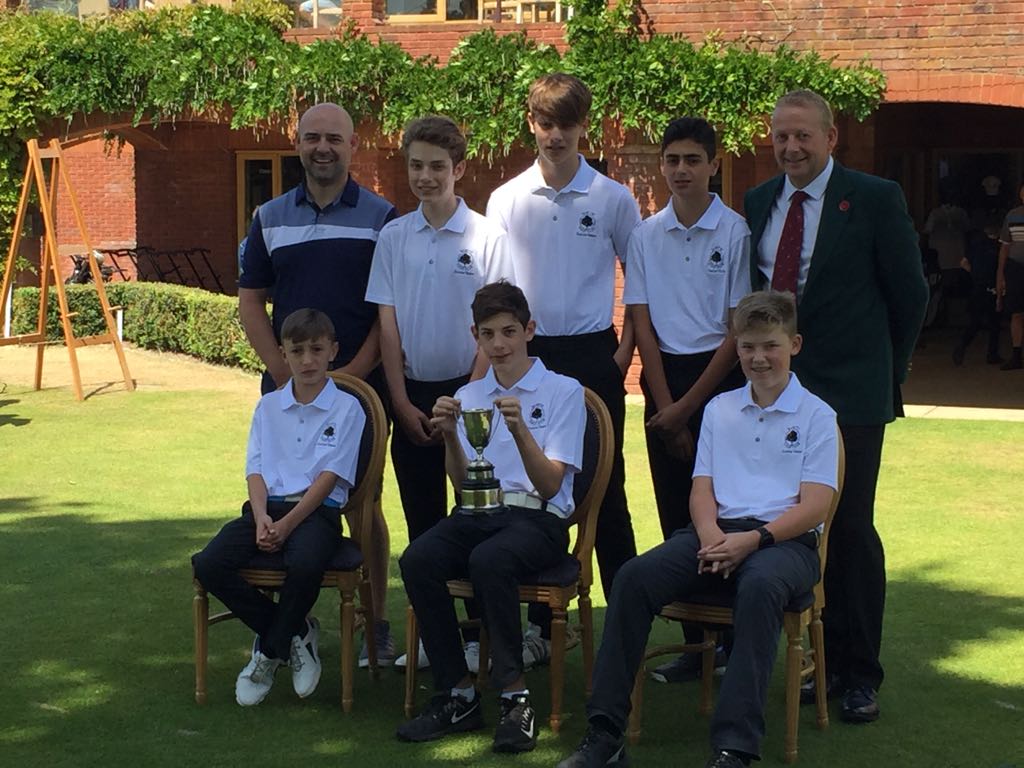 Good luck to our <a href="/BawtryGolfClub/">Bawtry Golf Club</a> junior team in the Danum Cup at <a href="/DonGolfClub/">Doncaster Golf Club</a> today. #juniorgolf #newteamkit #doncasterisgreat