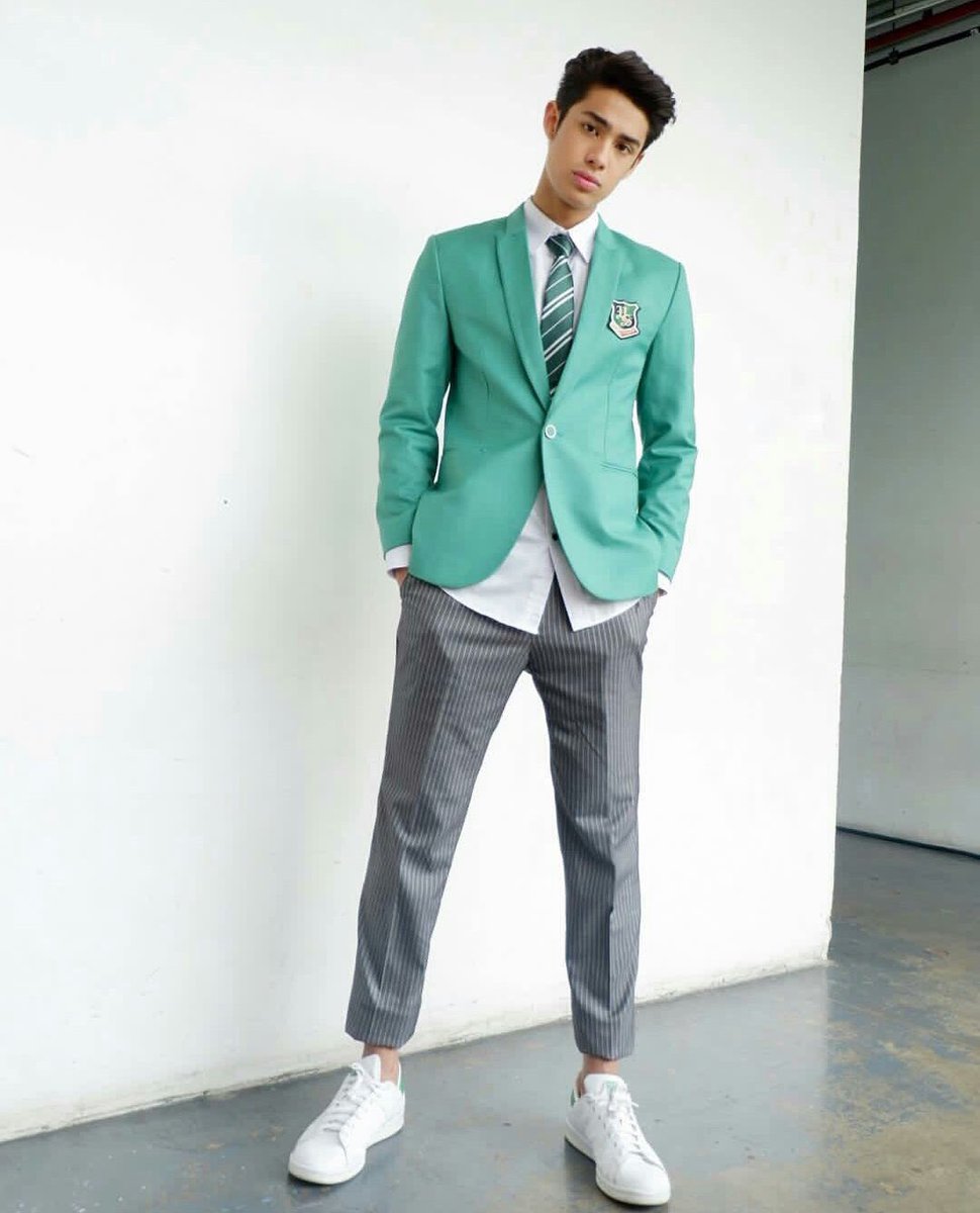SharDonOfficial's tweet photo. WALWAL prod at ASAP. @donnypangilinan 
Styled by @markranque1 
#WalwalOnASAP #Walwal3DaysToGo https://t.co/M0TjvZjVXV