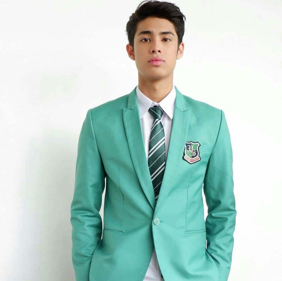 SharDonOfficial's tweet photo. WALWAL prod at ASAP. @donnypangilinan 
Styled by @markranque1 
#WalwalOnASAP #Walwal3DaysToGo https://t.co/M0TjvZjVXV