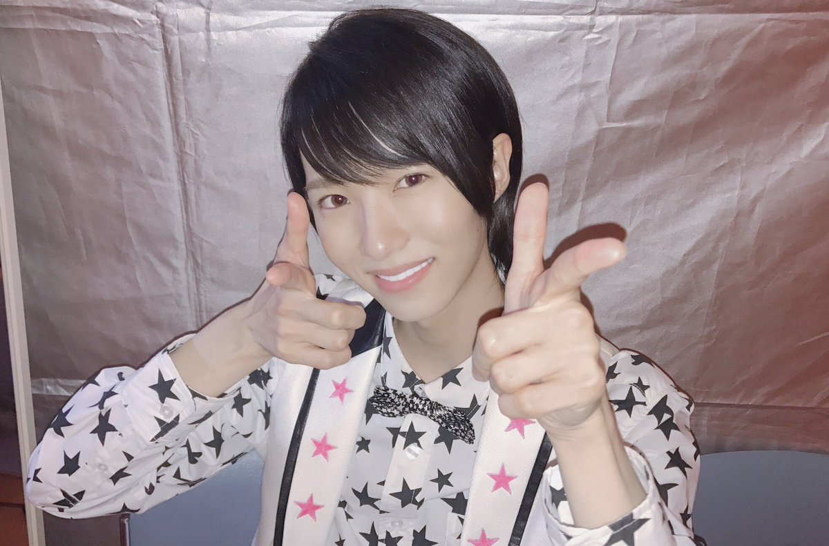 ট ইট র Mag C Prince 公式 イオンモール鈴鹿 ありがと念 6日間連続リリイベ 最終日にしてメイクするのが面倒になりすっぴん な 西岡健吾 マジプリ テンツーツー すっぴんでも可愛いと思ったらrt Rt少なかったらこれからの