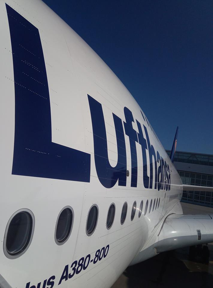 planefanside's tweet image. Little big Airbus :P