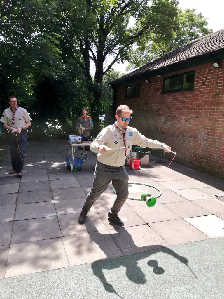 Molly Kent tweet media