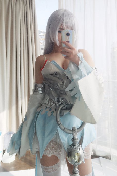 コスプレイヤー半半子のTwitter画像20