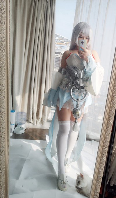 コスプレイヤー半半子のTwitter画像19