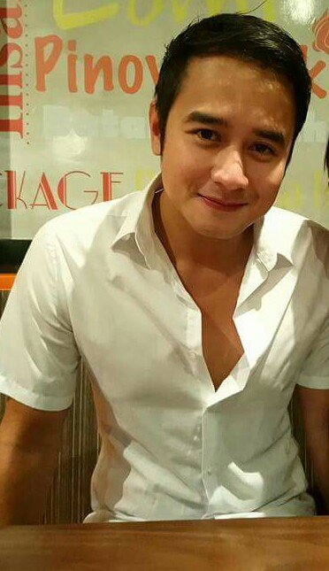 HukbongJM's tweet photo. freshly taken an hour ago..
Sir yung butones po paki buksan pa more hhahhahaha

#ParaSaTeamAG https://t.co/xIL8MzfYbB