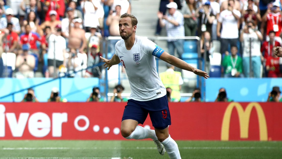 A FIFA confirma o gol pra Harry Kane. Portanto, é o terceiro dele. Artilheiro isolado da Copa do Mundo com 5 gols! #Copa2018