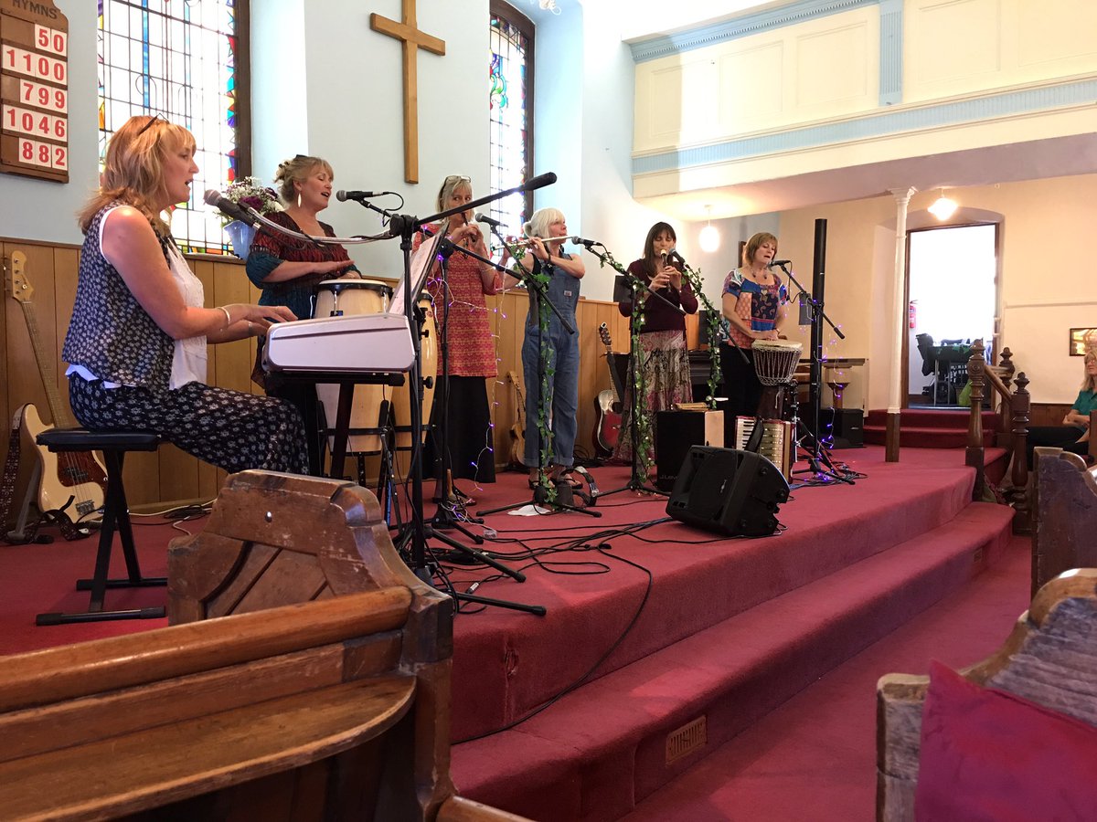 GrassingtonFest's tweet photo. Raven at the Congregational Church #GFest2018 https://t.co/QiylbCLOvI