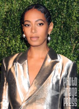 Happy Birthday Wishes to the lovely Solange Knowles!     