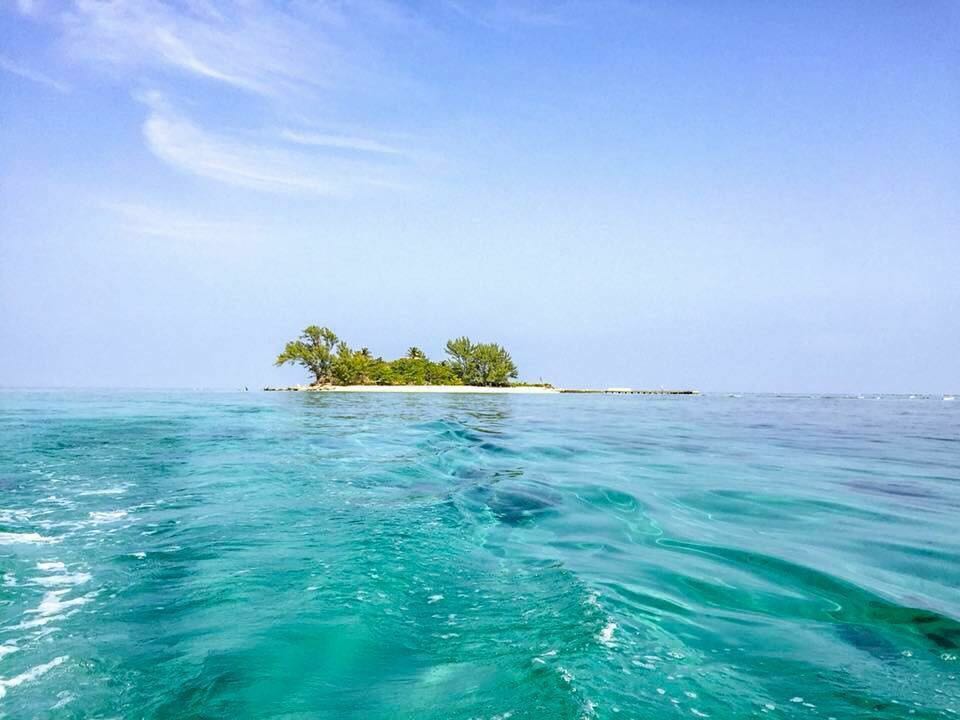 Mex Travel Channel on Twitter: "Mar azul turquesa y arena blanca ...