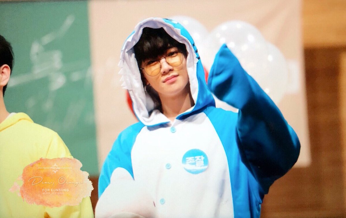 Dear_orangeboy's tweet photo. 180624 동서울 팬싸 
ㅇㅇㅅ ㅃㅇㅇ

#더이스트라이트 #이은성 #은성 https://t.co/5XpdkjsYOx