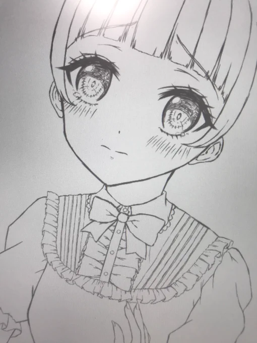 ラフのつもりで描いてたけどもっかい描くのしんどいからブラッシュアップして線画にしていいかな...😂 