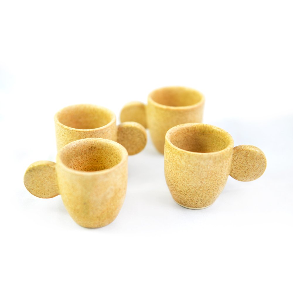 Set of 4 #CeramicCups! 😍
Lead-free high temperature ceramics
Acquire Now! 👉bit.ly/2yAfXaR
#Handmade #Ceramics