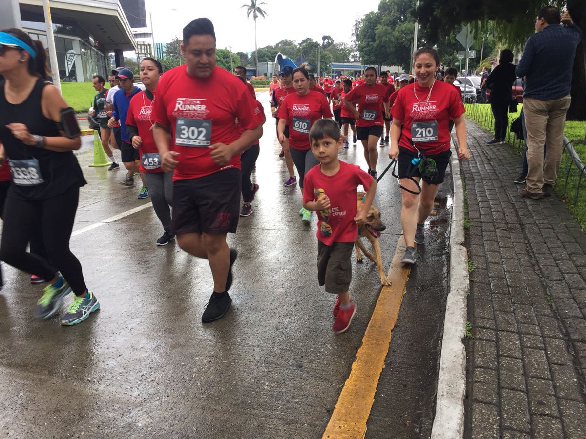 neurologico_gt's tweet photo. Pero que fiesta la que nos regalaron todos los #NeuroRunners https://t.co/aEWLUlkbxX