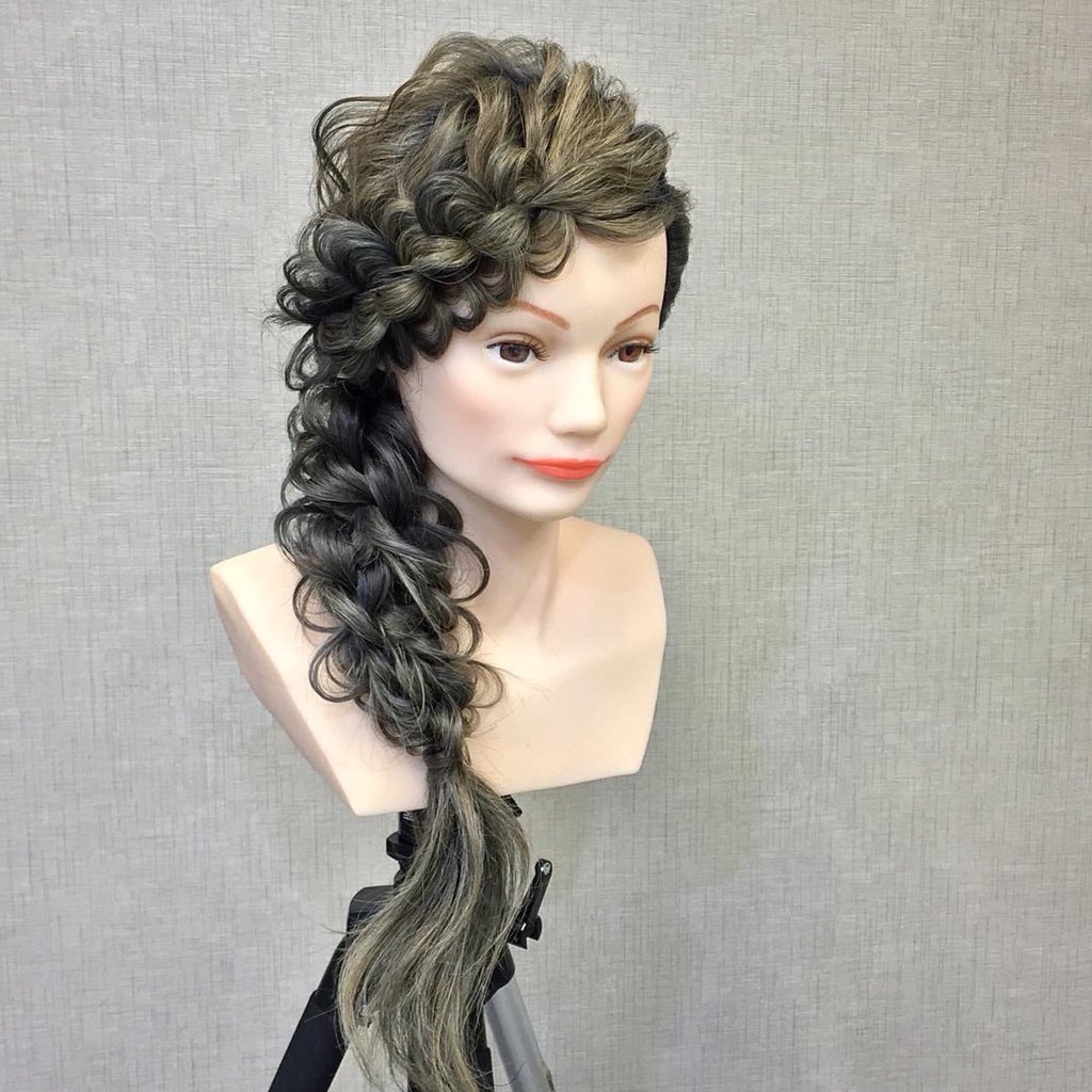 PivotPointIntl's tweet photo. Under The Sea Vibes π§ββοΈπ #MermaidBraid #PivotPoint #LearnForward (πΈ: @alexlai19841129) https://t.co/hfGrEXYNYH