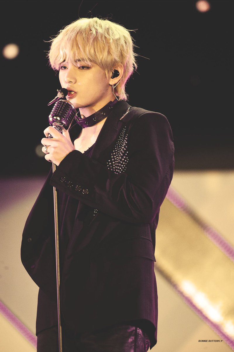 Bonnie_9595's tweet photo. be classy #방탄소년단 #뷔 #태형 #ててです @BTS_twt https://t.co/5rUeKIUIKT