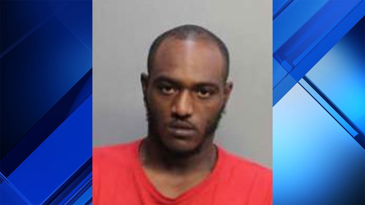 Miami Gardens police name suspect in Family Dollar shooting bit.ly/2tyozJm https://t.co/4clsf8tArP
