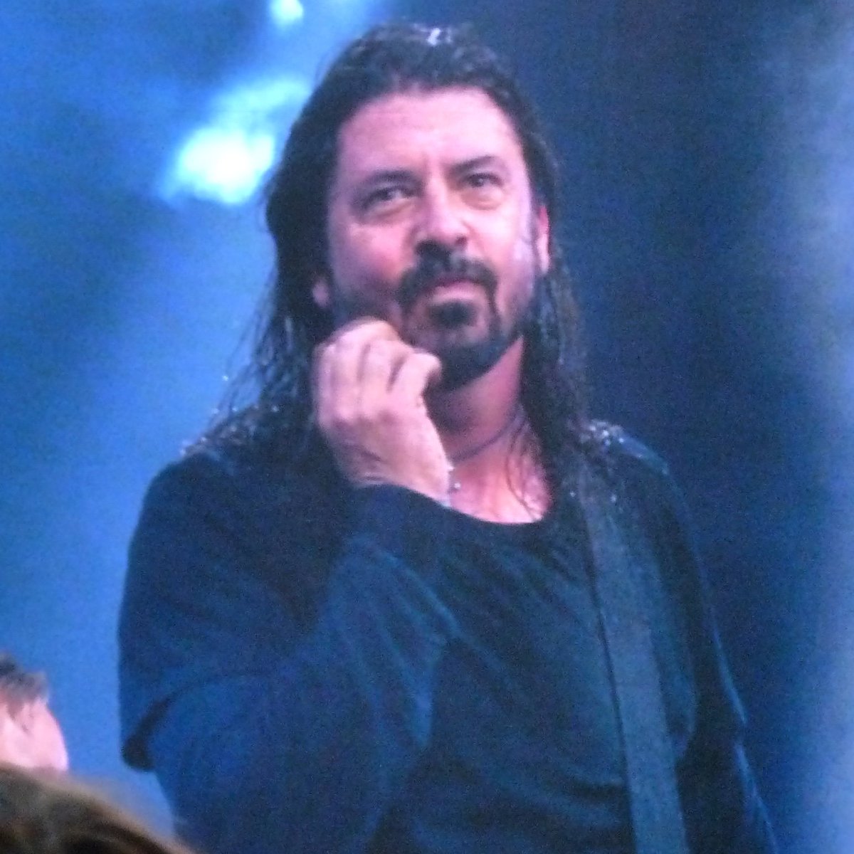 patrisil's tweet photo. My @foofighters photos
#London
#FoosOverLondon #foofighters https://t.co/j4y6ZGfwgr