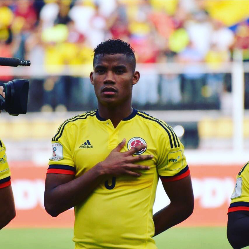 ToroJeycob's tweet photo. @wilmarBarrios8 nadie va a nombrarte pero eres un pequeño gigante @jorgebermudezh @EduardoLuisFut @JFCadavid https://t.co/PzDpiKKsF4