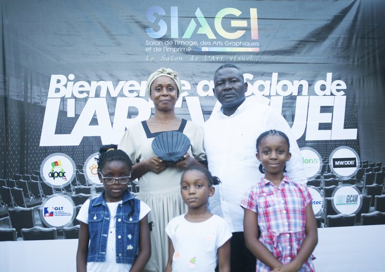 SalonSIAGI's tweet photo. SIAGI 2018, remarquable expérience... Vivement SIAGI 2019 !!!
#ExperienceSharing #AteliersFormation #GrandPrixDanielNelle
#SoiréeArtéFun #ArtVisuel #SalonSIAGI   l   https://t.co/46kX7eMuUa https://t.co/np5urmvqCT