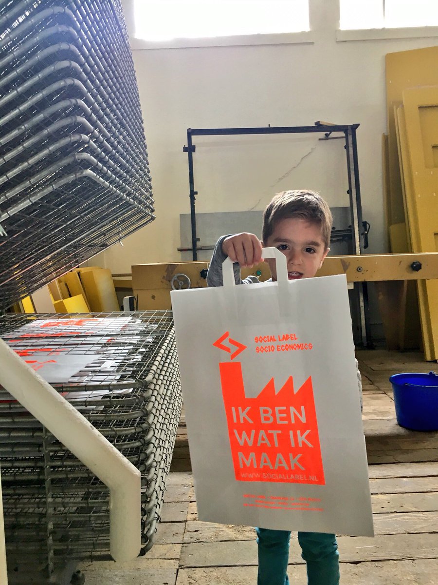 werkwarenhuis's tweet image. Gezellig op de @DoGoodMarket vandaag bij @social_label_ en @Van_aken_