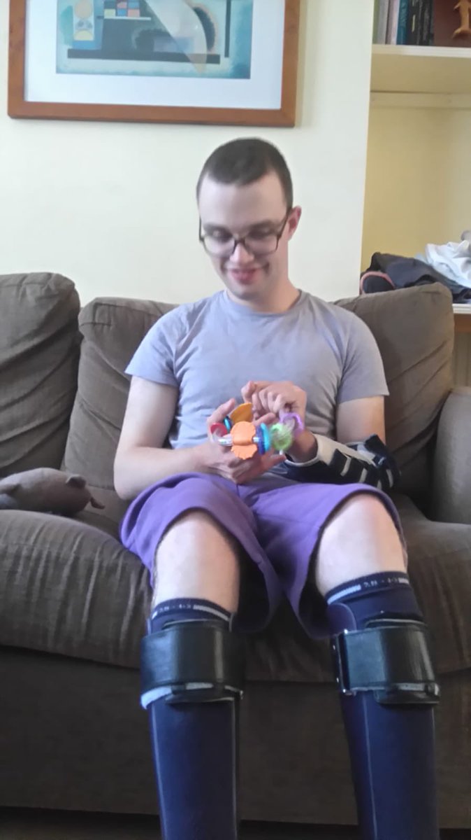 ebd35's tweet image. Thank you VERY much again! S. absolutely SOOOO happy! CALM and HAPPY! Any idea were his mother might find some spares? #DamnFineCompany #SpecNeeds