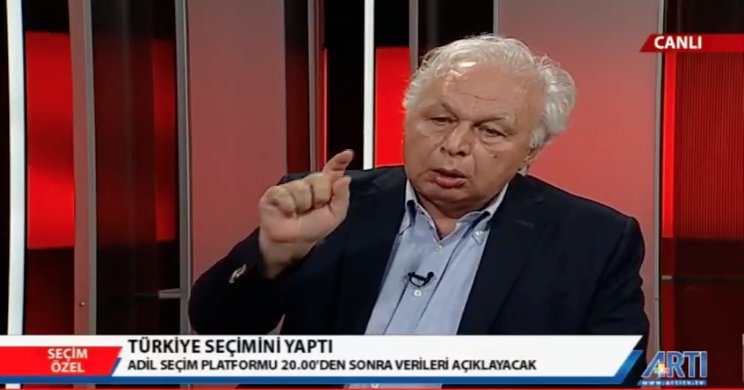 #SeçimÖzel programında @irfanbozan70'ın  konuğu Betam Direktörü Prof. SEYFETTİN GÜRSEL <a href="/SeyfettinGursel/">Seyfettin Gürsel</a> :

"Anadolu Ajansı'ndan gelen bilgiler oldukça asimetrik. Daha çok Karadeniz bölgesinden gelen sonuçlara göre belirlenmiş gibi."

artitv.tv  #Canlı