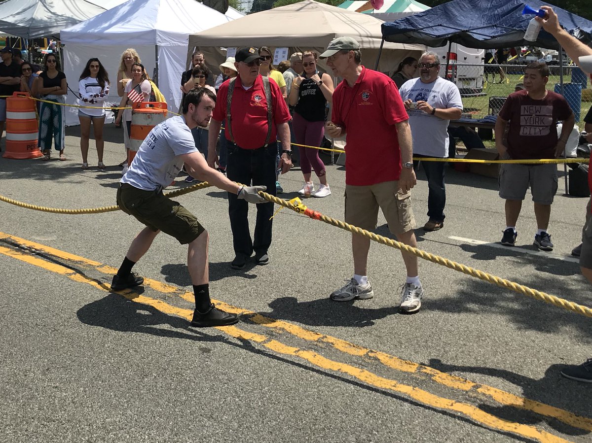 hot_miNTy_ale's tweet photo. 9th annual #NJKoC army tank pull in Clifton, NJ. #tankpullkoc #tankpull #tankpullnj Great afternoon raising funds for military wounded and local vets. https://t.co/A4gV2dTMpq