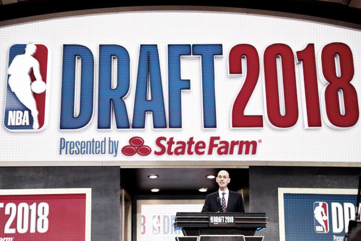 Thread spécial Post Draft pour découvrir et tout apprendre sur les prospects de chaque franchise. N'hésitez pas à partager pour tous les fans ! (c'est gratuit et ça fait plaisir). Ne croyez pas ce qu'on vous dit, vérifiez par vous même en vidéo.