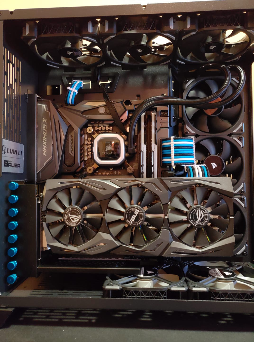 Cablemod vertical hotsell gpu bracket