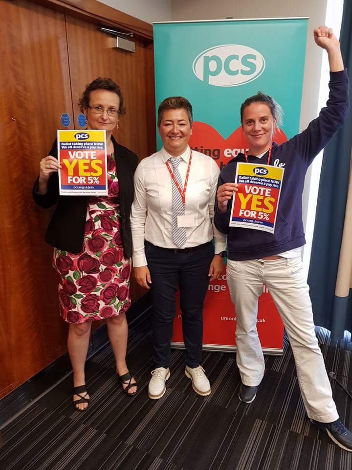 Women of @pcs_union rise up and say VOTE YES in the Pay ballot #PCSPay2018 #PCSvoteYes #WomenSeminar #WomenPower #EndOfMay #EndPeriodPoverty #SaveWomenServices