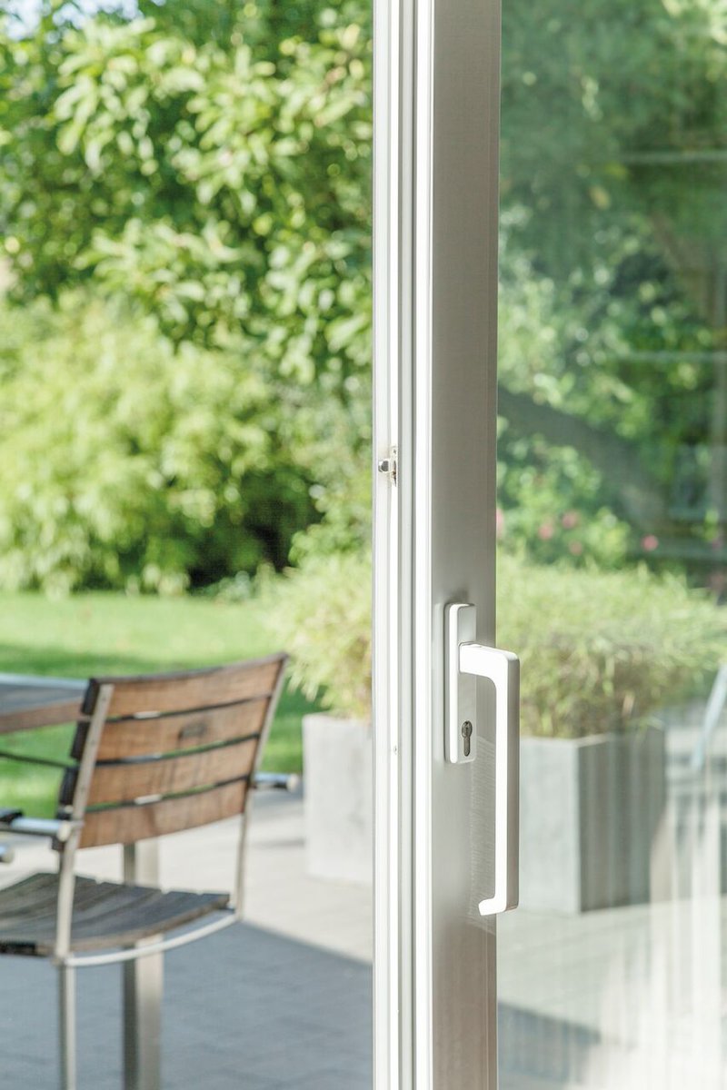 Flair_Windows's tweet photo. Is your home ready for summer? Make the most of the beautiful British weather and bring the outdoors in 🌿 Get in touch to talk to a member of our team about our sliding doors. #summer #flairwindows https://t.co/DojX8tTu5n