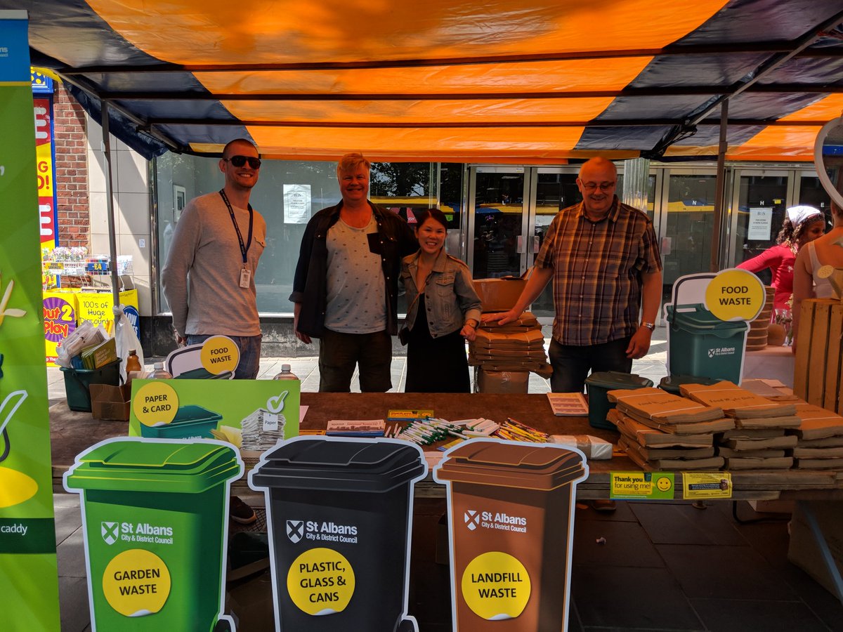 Mix926official's tweet photo. More great local! #albanstreetfestival #WeLoveLocal @Comida_Brasil @jenroffe1 @SustainableStA #PudStop https://t.co/3xoGUG2eHW